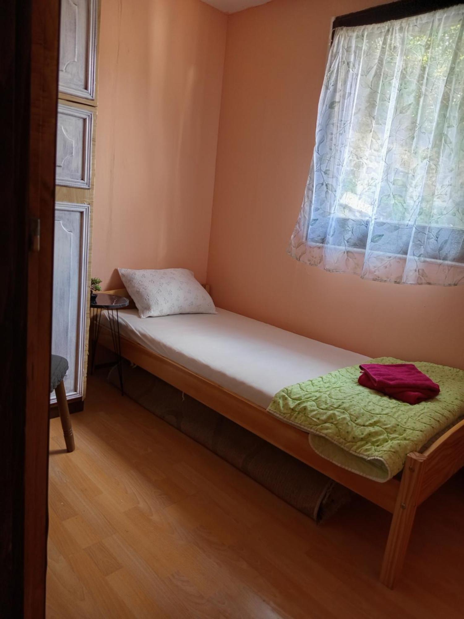 Apartmán Kucica Za Odmor Lena I Matija Sremski Karlovci Exteriér fotografie